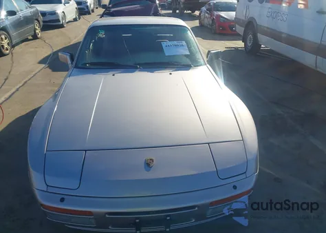 1988 Porsche 944 z USA, uszkodzony, nr VIN WP0AA2957JN151465